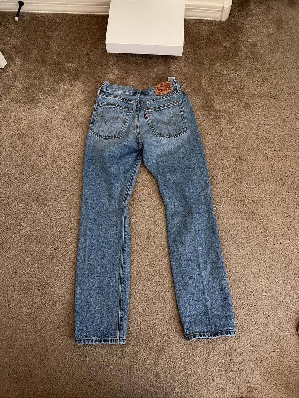 Levi's - Picture 3 of 4